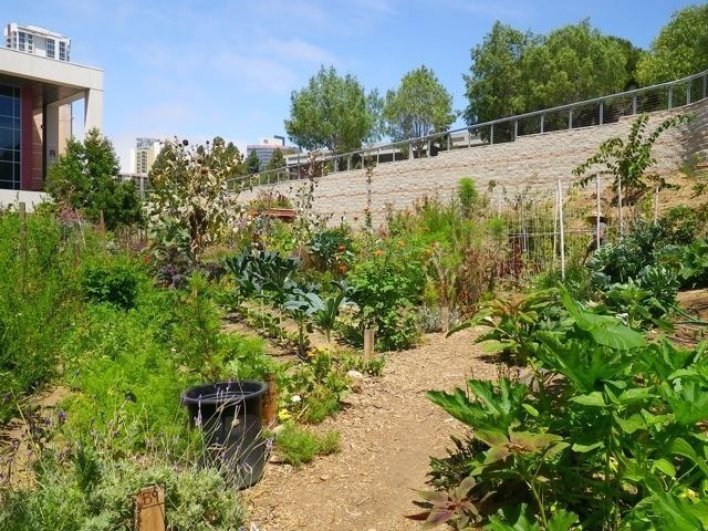 GeoBox  Pty  Ltd shipping containers 